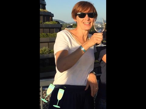 Happy 10th work anniversary Magali Blenner - video from dbi services