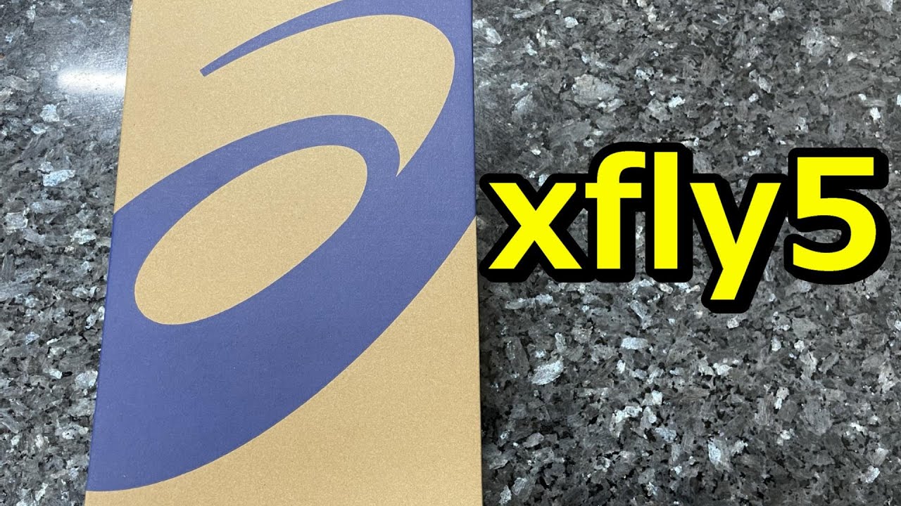 サッカースパイクアシックスdsライトxfly5のレビュー！重さや足幅、サイズ感！