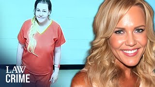 Download lagu News Anchor Smiles in Court After Stabbing Mom to Death: Police