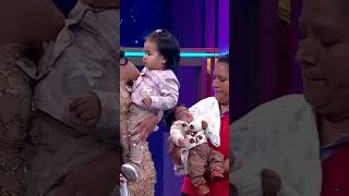 ESTA NOCHE | ¡Samahara recibe una visita sorpresa en vivo! | #shorts