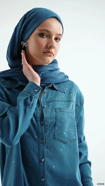 ✨ Alvina Denim Tunik-45508#Alvina #DenimTunik #YeniSezon #TesettürStil #ModestStyle