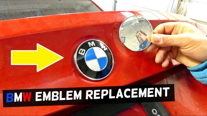 Original BMW Emblem Engine Hood 82mm 1er 3er E39 E46 8132375 - scratched !