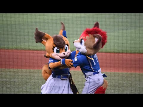 ファイターズCSファーストステージ突破が決まった瞬間！！喜ぶフレップとポリーちゃん2026.10.12エスコン