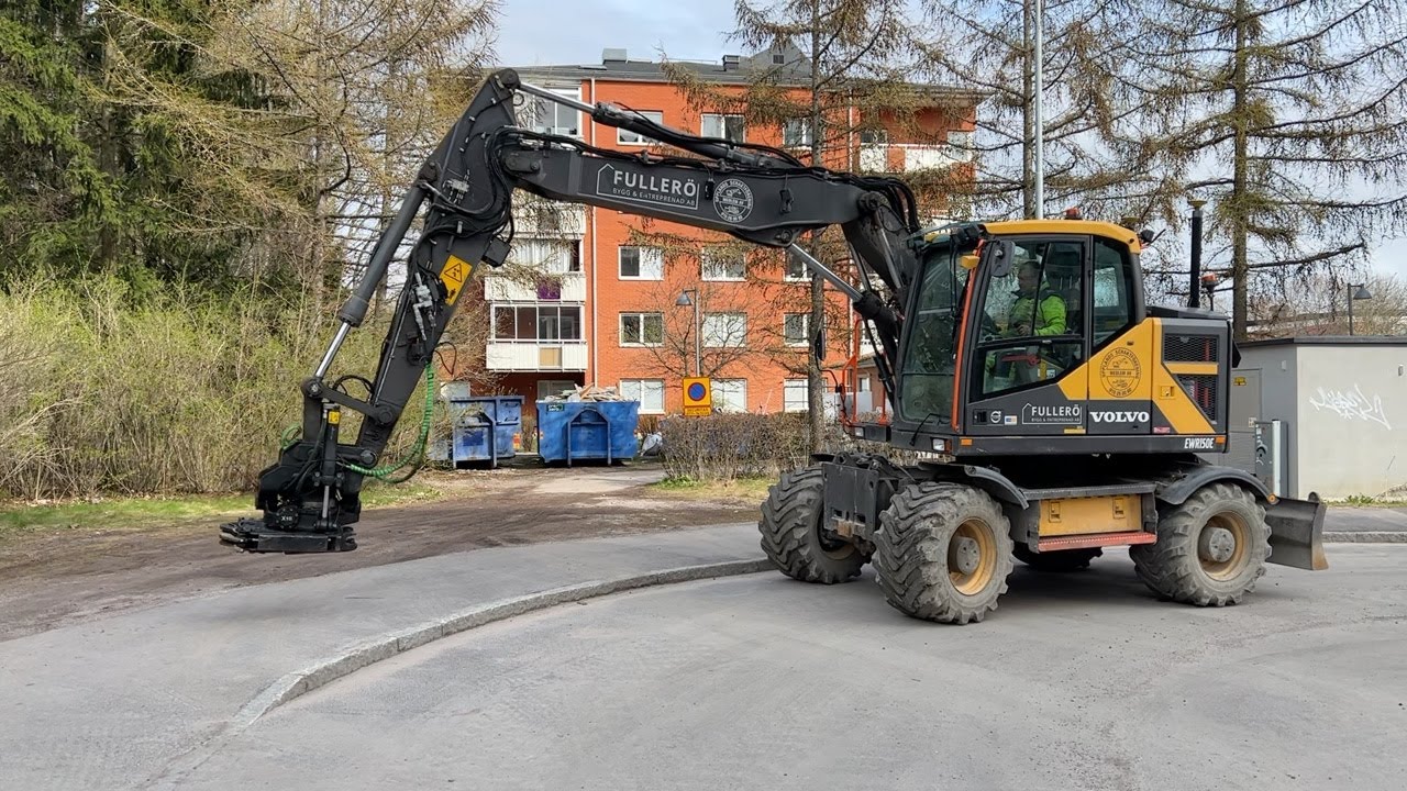 Köp Hjulgrävare Volvo EWR150E på Klaravik