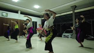 latihan tari legong kuntul