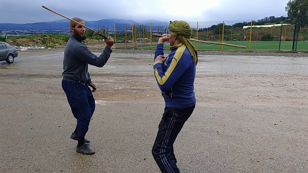 Algérien traditionnel Combat Stick العصا التقليدية مع الشيخ بلقاسم قندوز الشيخ الخرفي