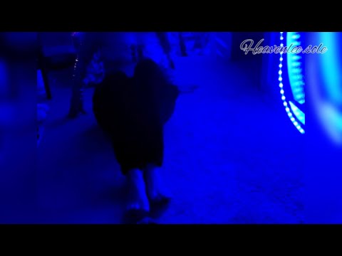 Asmr toe wiggles, toe stretches, toe scrunching, feet rubbing for relaxation