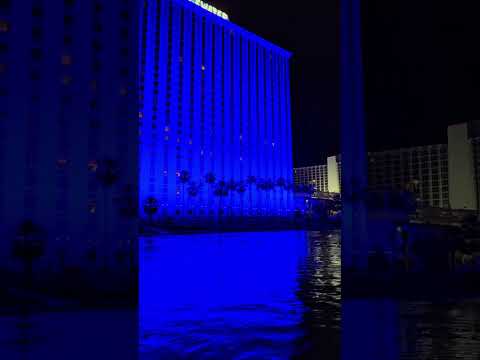 A NIGHT TOUR ALONG THE COLORADO RIVER IN LAUGHLIN, NEVADA #shortvideo #tinaycreationusa