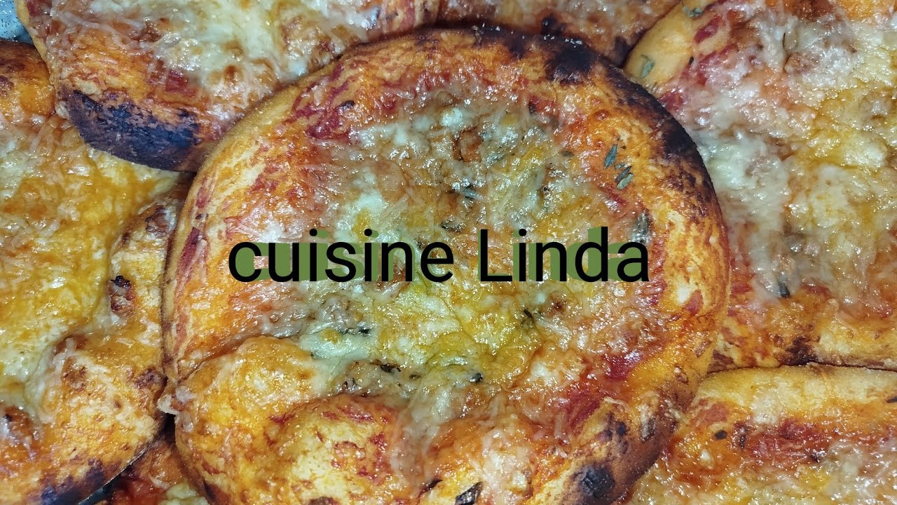 مبني بيتزا لعجينة خفيفة وطريقة سهلة البنة هبال #اكسبلور #الجزائر #رمضانمبارك #فرنسا #العالم #المغرب 