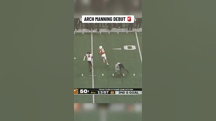 Arch Manning's first collegiate appearance 👏👏👏