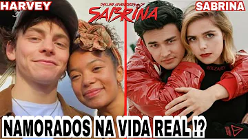 Qual é o estilo da Sabrina Spellman?