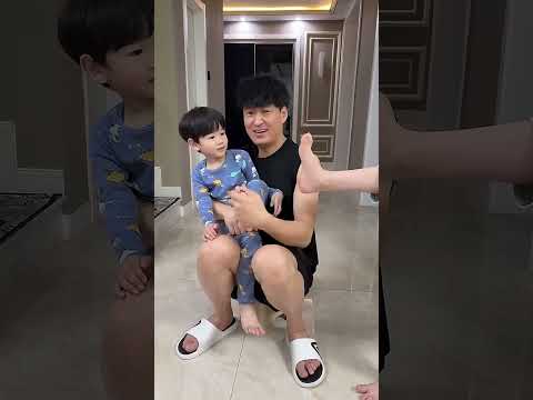 أبي لا يريد تقبيل مؤخرة شياويي مضحك مصنع ألعاب صيني لطيف 