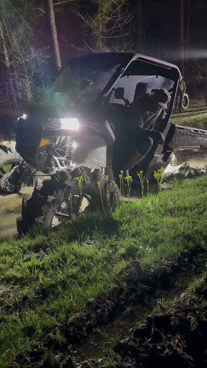 HD 8 #arkansas #mud #offroadrigs #offroad #youtubeshorts #mudding #utv