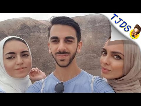 Muslim Tourists Kicked Off Plane For Crime Of Having A Phone