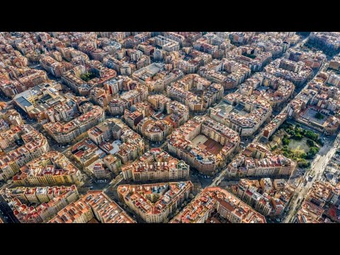 Video: Pemandangan Terbaik Barcelona, Sepanyol