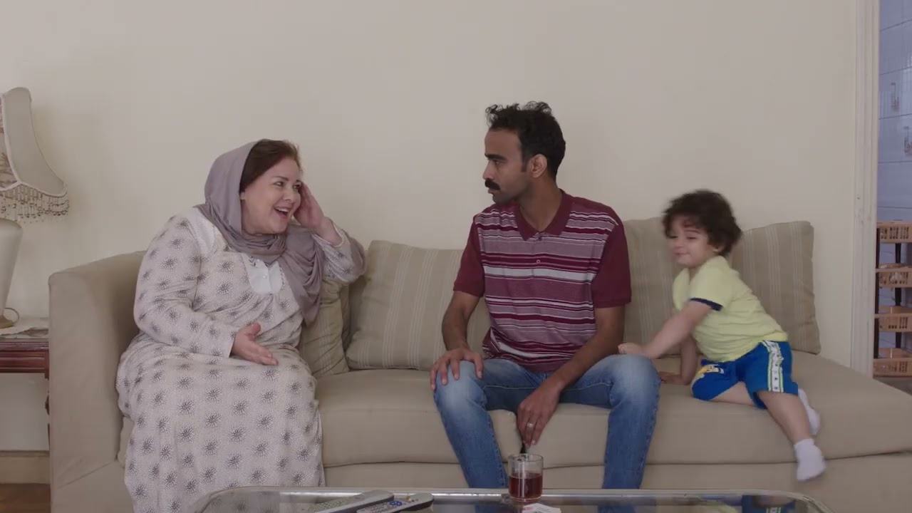 دعاء أتخانقت مع شيري 😒 .. وفؤاد بيقنع لمياء أن طموحه يبقي غني 😂  #سابع_جار