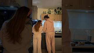 Temporada De Dates En Casa És