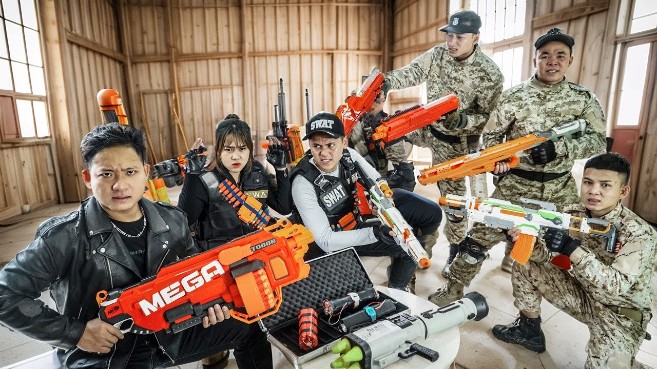 Nerf Gun War: Hero SEAL X Nerf Guns сражается с командой Red Shirt Team, чтобы восстановить данны...