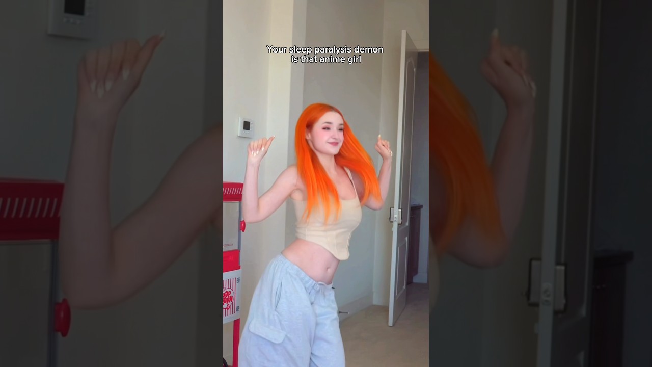 Why are there so many people in the bed 😍😂😘 #anime #cosplay