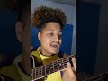 QUE MÚSICA E ESSA ?