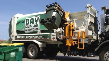 Bay Disposal and Recycling Mack LEU Labrie Automizer