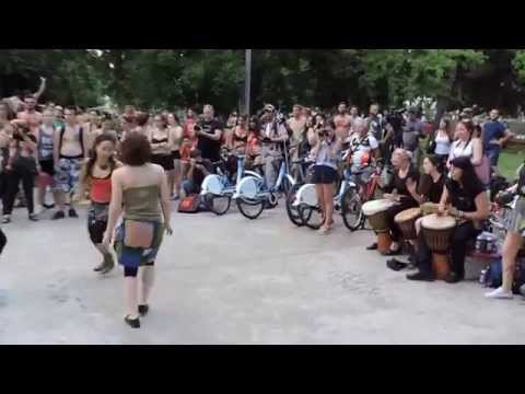 8η Διεθνής Γυμνή Ποδηλατοδρομία / 8th World Naked Bike Ride