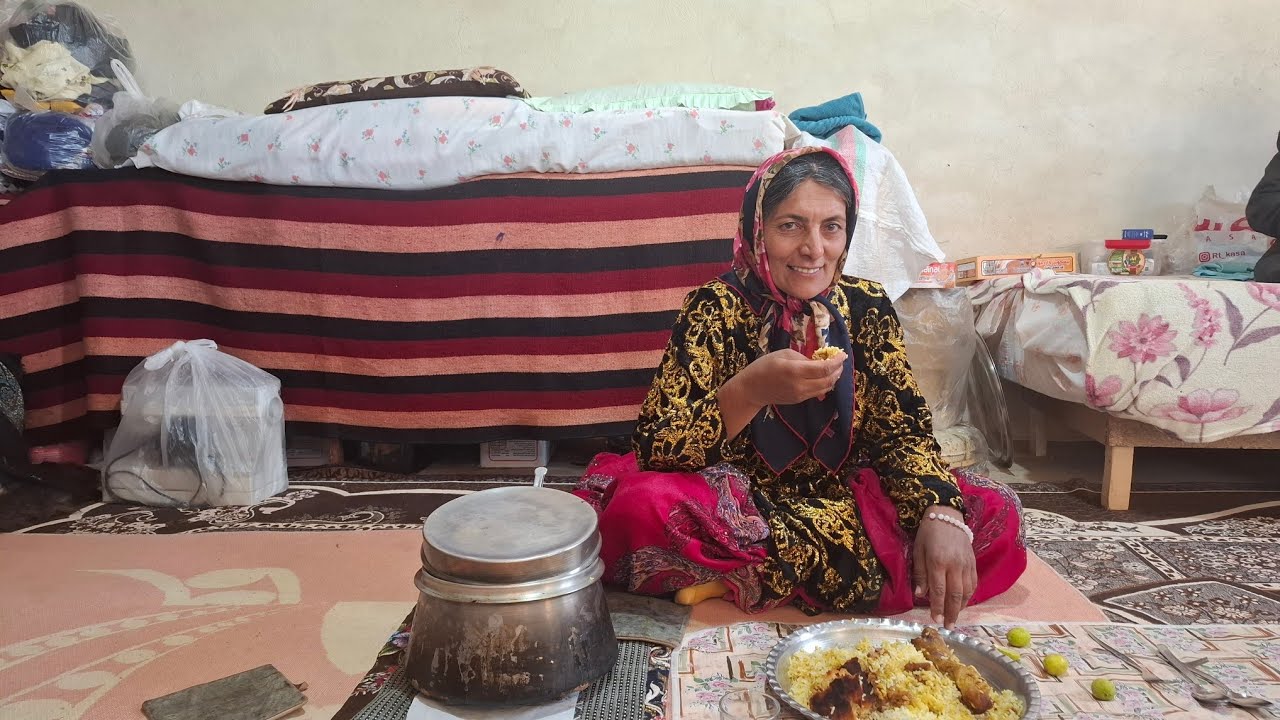 Nomadic Life: Turkish Pilaf Cooking, Crow Rescue & Wooden Tent Peg Making