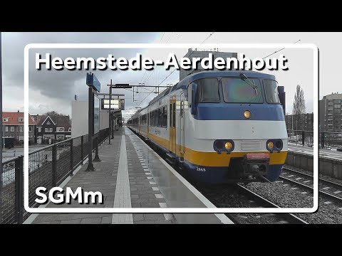 SGMm vertrekt van station Heemstede Aerdenhout!