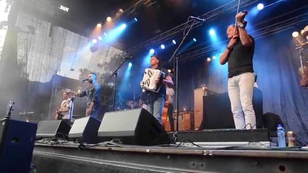 Staut Staut Countryfestivalen2014 - YouTube