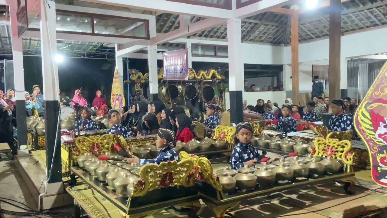 MIJIL LARAS X MARI KANGEN _ KarawitanMijilLaras_Bersih Desa Dusun Gerotan Purwodadi Tepus GK