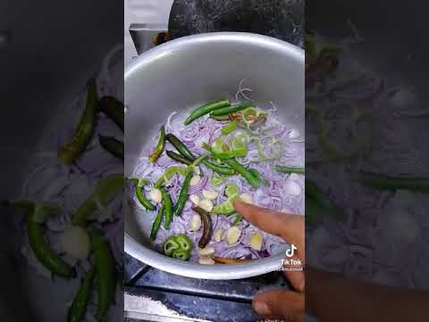 اسرع فيديو لعمل الكبسة اليمنية على يد شيف في مطعم