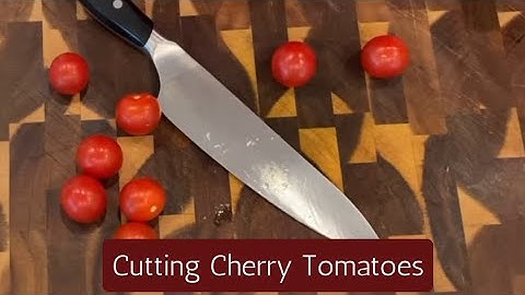 Cutting Tomatoes (Basic Knife Skills Tutorial)
