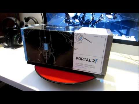 Portal 2 Miniature Replica Portal Gun Unboxing