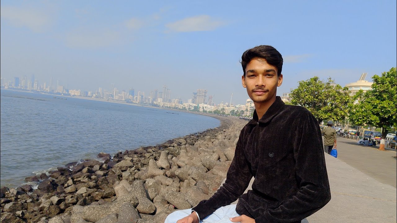 #vlog Marine drive...🥰.                             #mumbai #marinedrive #viral #like 