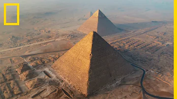 Quelle est la date de construction de la pyramide de Khéops ?