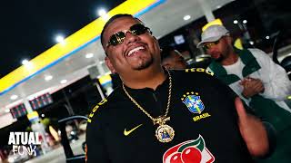 IPHONE 17 ELA SO GANHA DOS PLAYBOY - MC Leozinho ZS, MC Murilo MT, MC DR, MC RN do Capão, Pelourinho