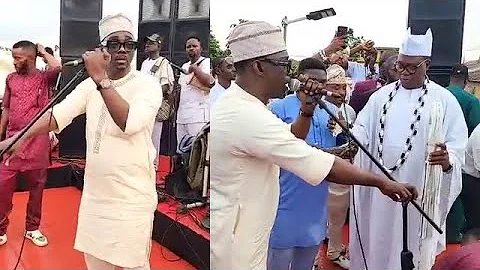 Oganla Alabi Pasuma sing praise iba Gani Adam's Aare Ona kankanfo Yoruba live Show