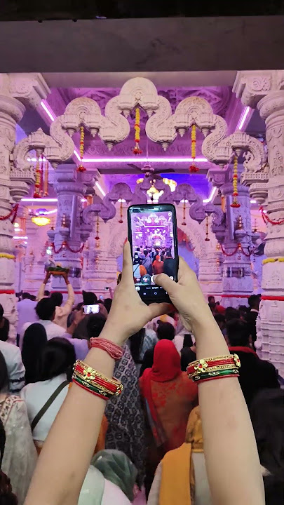 Banke bihari hame bhul Na Jana #premmandir #krisna #radhe #krisna #hindutemple #love #radhe #vlog