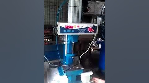 Mercury Hydro Pneumatic press with a Pressure Transmitter and digital display of Force