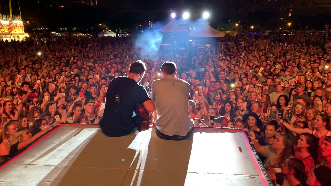 Brett Eldredge "Love Someone" is the 1 Song in the Country! YouTube