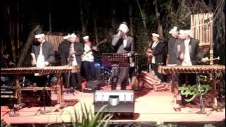 Bukan Pujangga versi angklung - Sigit Wardana (Vocalist Base Jam)