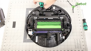 Roomba Combo® 10 Max | How to Replace the Cleaning Head Module