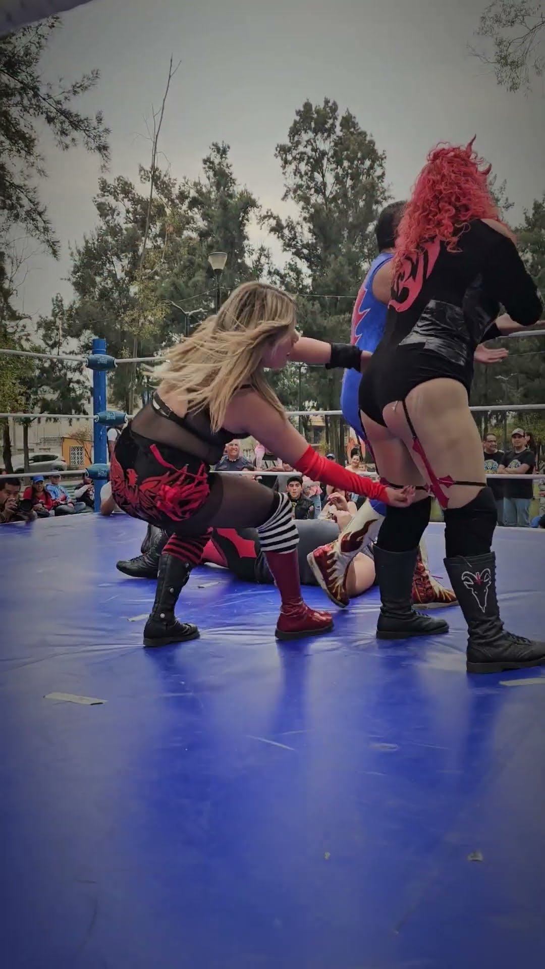 Triunfo de Super Crazy Jr y Caballero