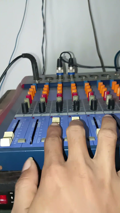 cek sound miniatur. power full umbro#youtube #soundsystem #youtuber #youtubeshorts