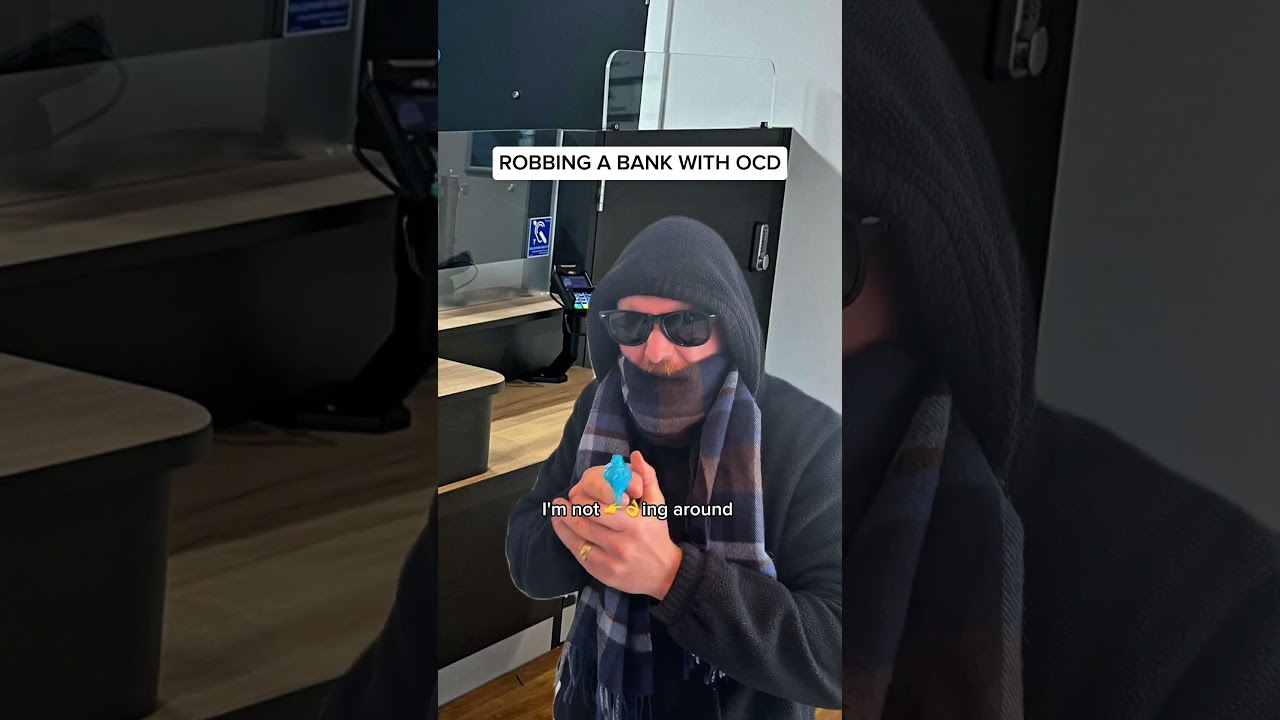 Was that a blue car..?