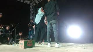 Duet Romantis Anas Vikri dan Selvi Ayunda di Panggung KA