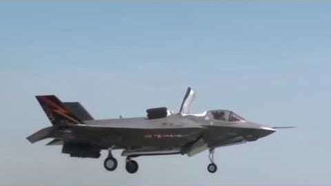 Xem Siêu F-35 Cất Và Hạ Cánh Thẳng Đứng