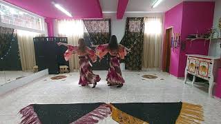 Dança cigana artística com xale