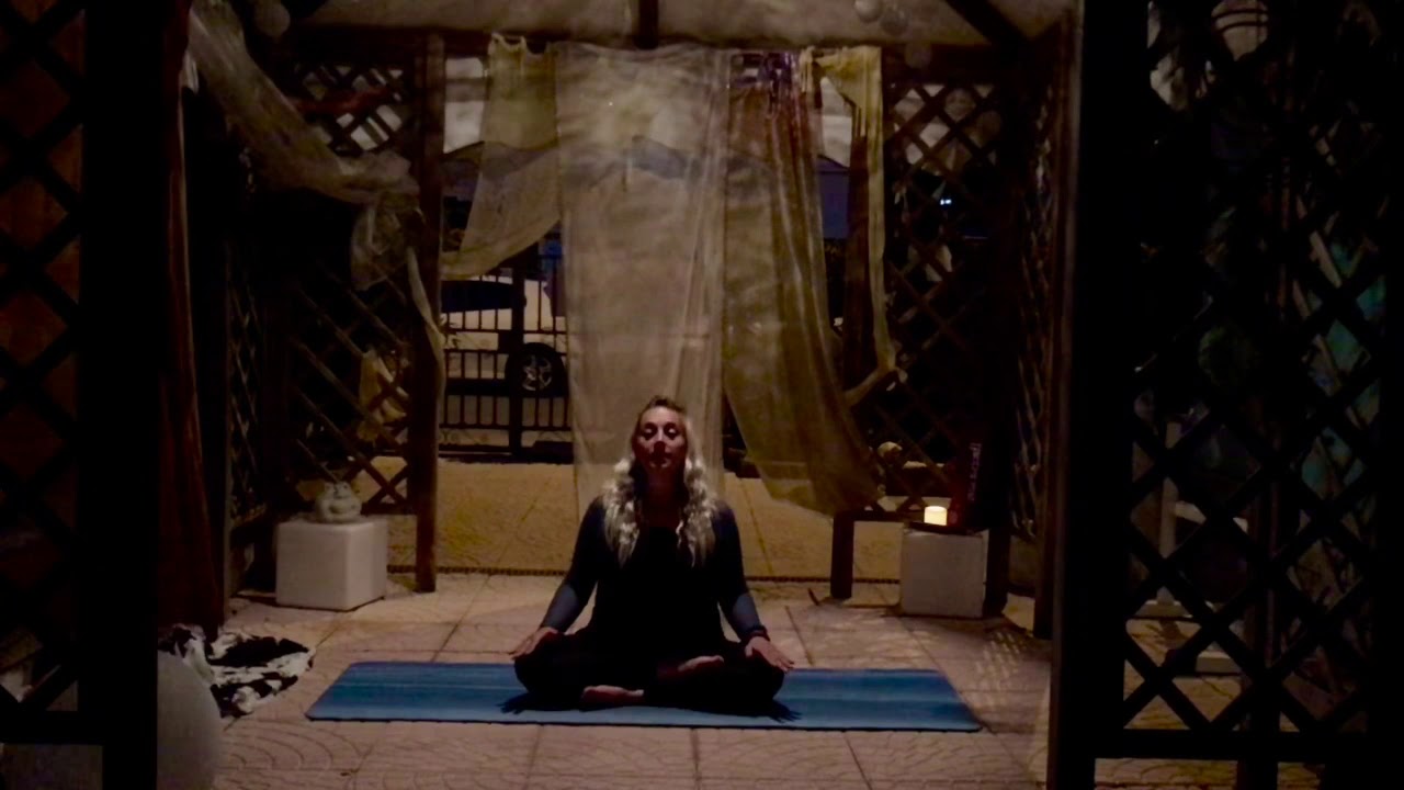 Yoga per la cervicale 1