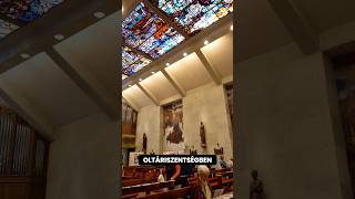 Carlo Acutis "Eucharisztikus csodák" kiállítás-sorozat indulása a Kapisztrán Szent János-templomból